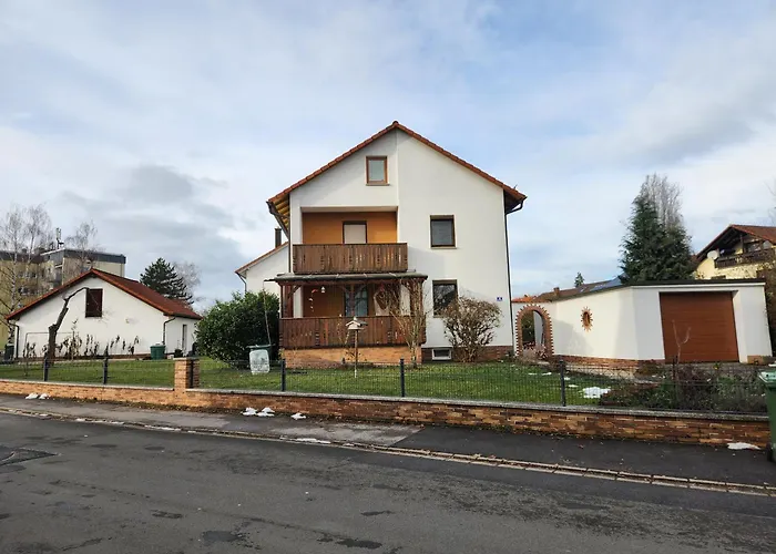 Zuhause Bei Uns In Der Zweiten Etage *