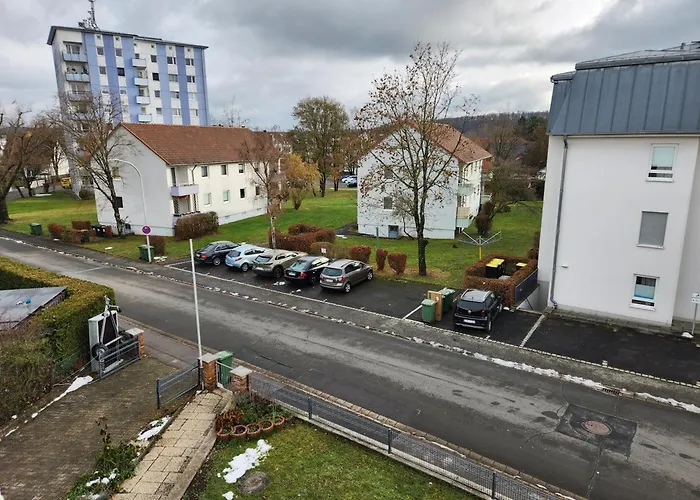 דירה Zuhause Bei Uns In Der Zweiten Etage *