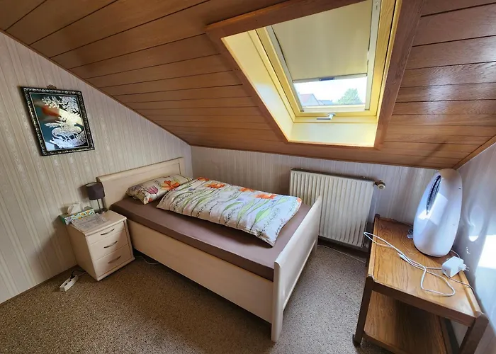 Zuhause Bei Uns In Der Zweiten Etage Dorfles-Esbach