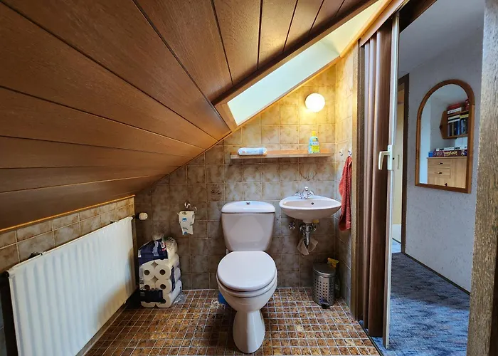 דירה Zuhause Bei Uns In Der Zweiten Etage Dorfles-Esbach