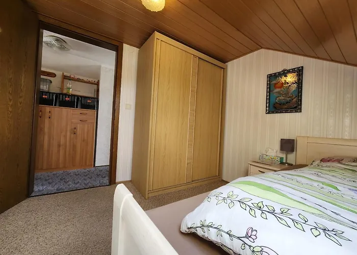 דירה Zuhause Bei Uns In Der Zweiten Etage