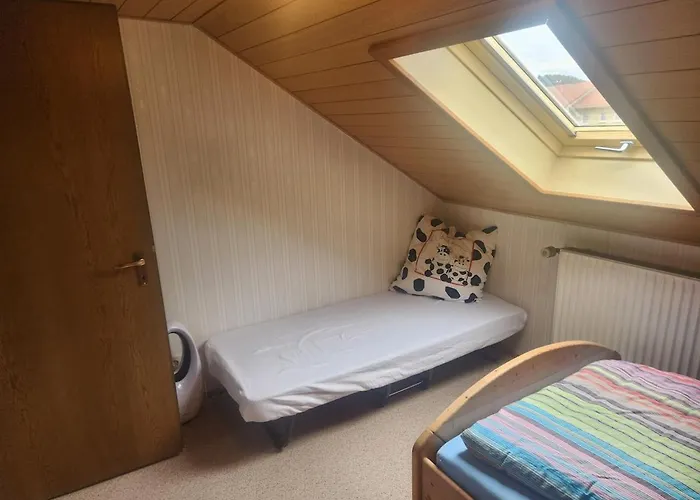 Zuhause Bei Uns In Der Zweiten Etage * Dorfles-Esbach